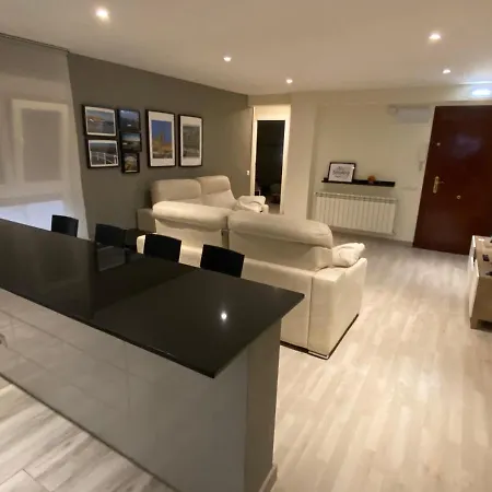 Piso Marq 2 * Gijón